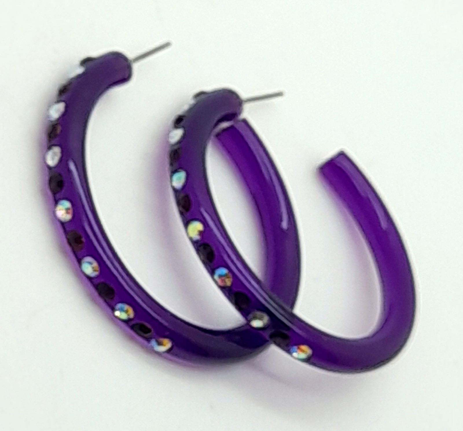 SLIM CLEAR PURPLE PLASTIC HOOP WITH PURPLE & AB RHINESTONE FASHION EARRINGS