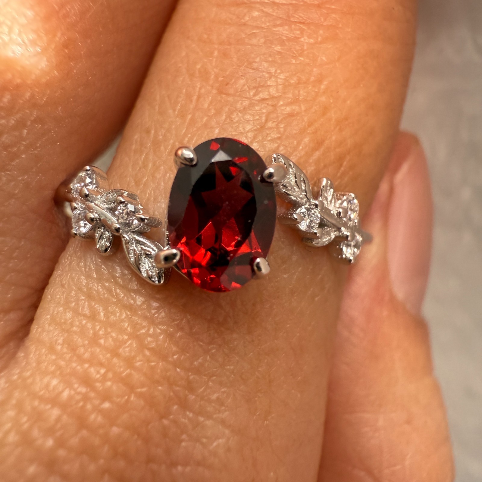 925 Sterling Silver Ring 7x5mm Natural Rhodolite Garnet Gemstone Zircon Flower