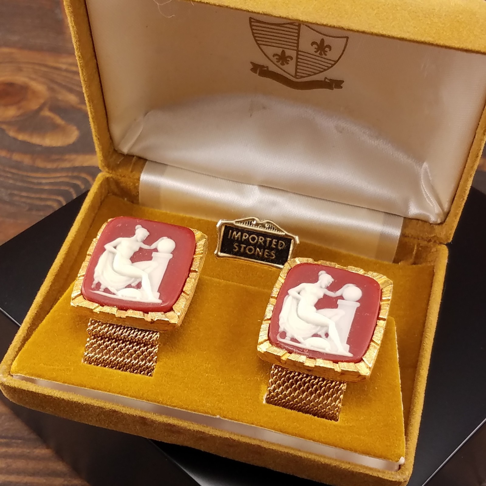 Vintage Cameo Cufflinks Incolay Imported Stones Estate Jewelry