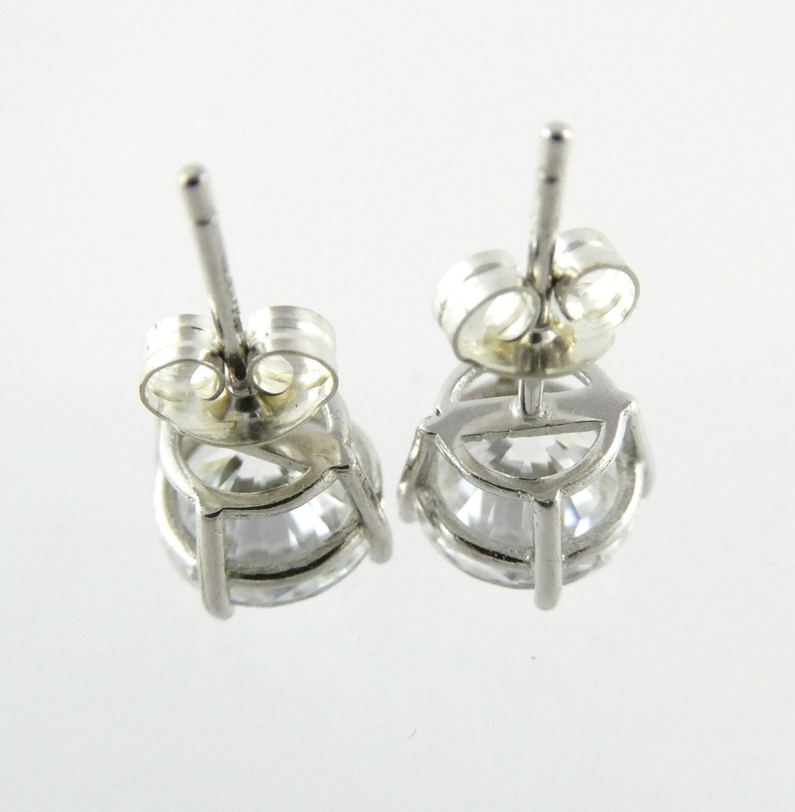 BS Sterling Silver Round Cut Crystal Stud Earrings 925 2.4 Grams 8.05mm