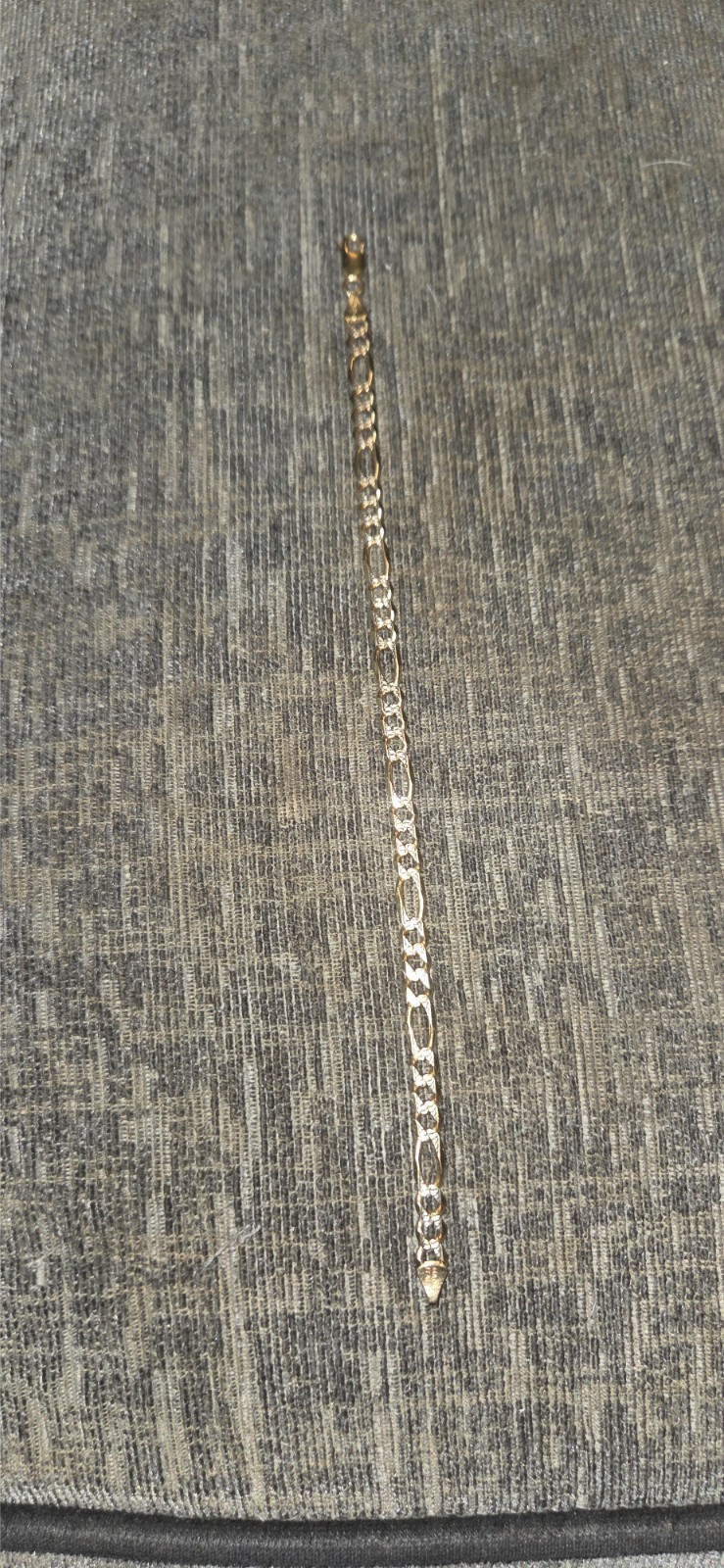 9ct two toned gold italian figaro bracelet with lobster claw clasp