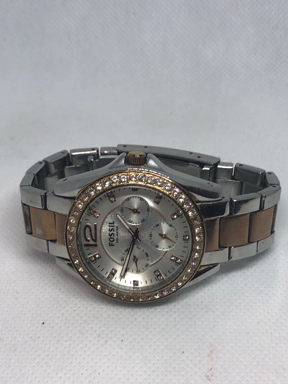 Fossil ES2787 Women’s Stainless Steel Analog Silver Dial Quartz Wrist Watch HG23