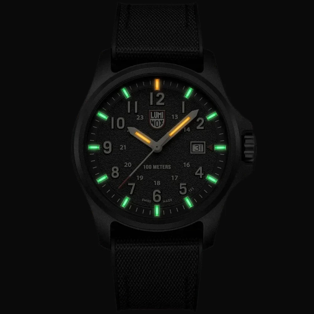 Luminox Atacama Field Mens Quartz Watch XL.1970.2 Black 43mm Dial Rubber 100M