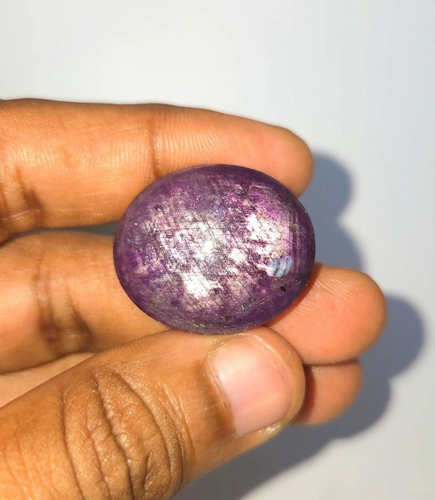 Natural Star Ruby Cabochon 76.95 ct Purplish Red Oval untreated loose gemstone