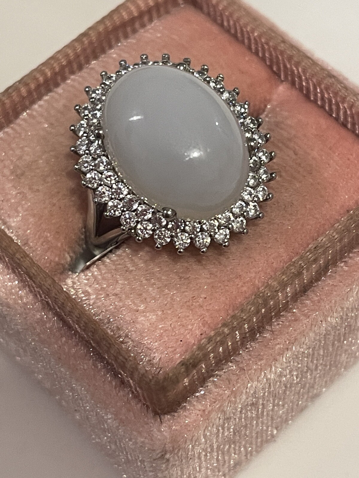 Imported 925 Genuine Natural Lavender Chalcedony Cabochon Sz7 NWT