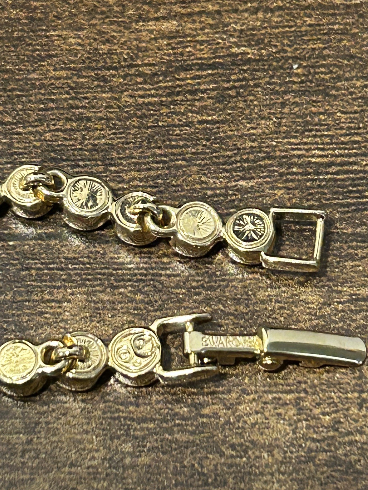 Stunning Swarovski Champagne Yellow Gold Plated Tennis Bracelet 17.5cm approx