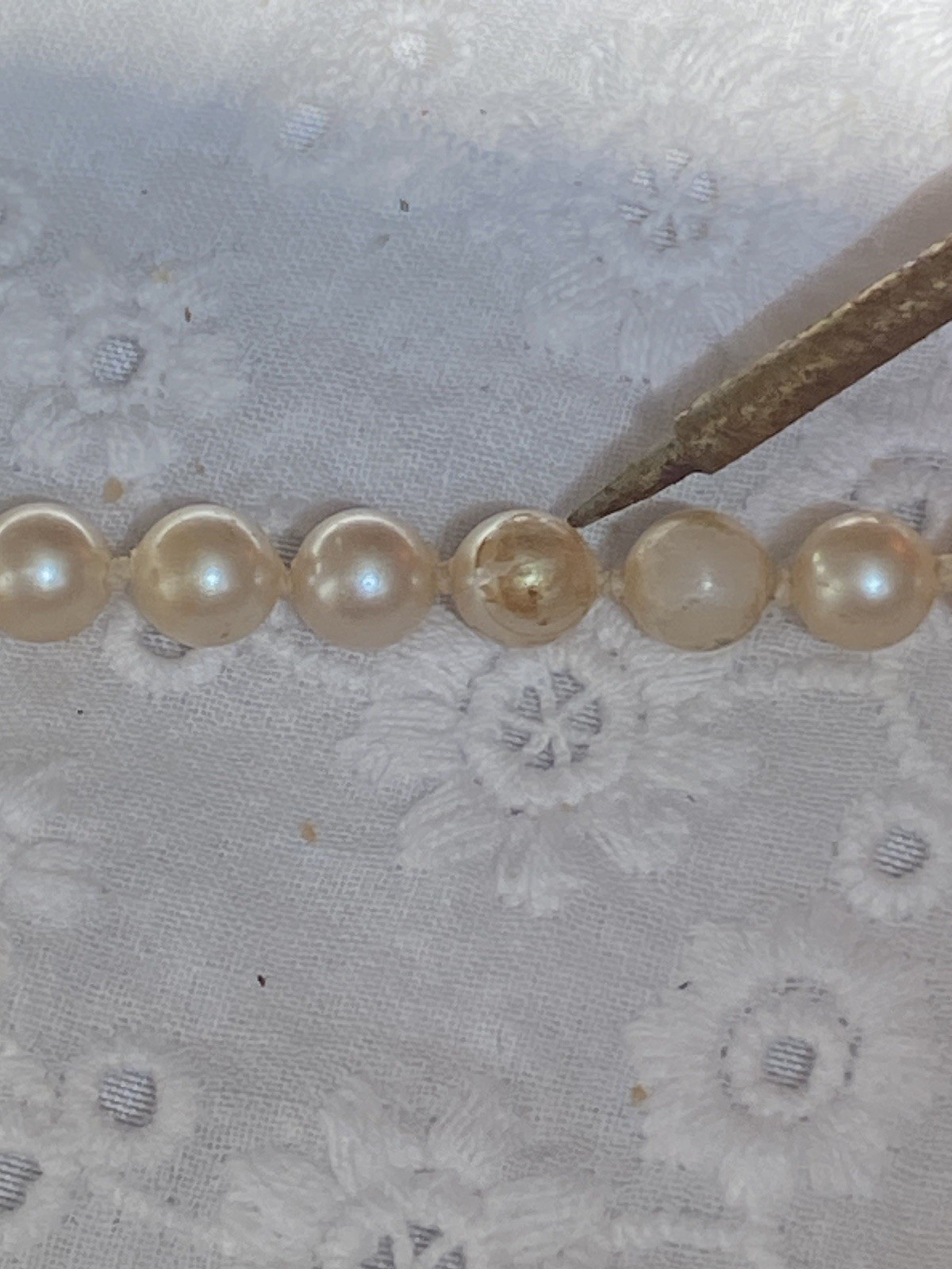 Vtg Monet Gold Tone Cream Champagne Knotted Faux Pearl Necklace 19 1/2 inches