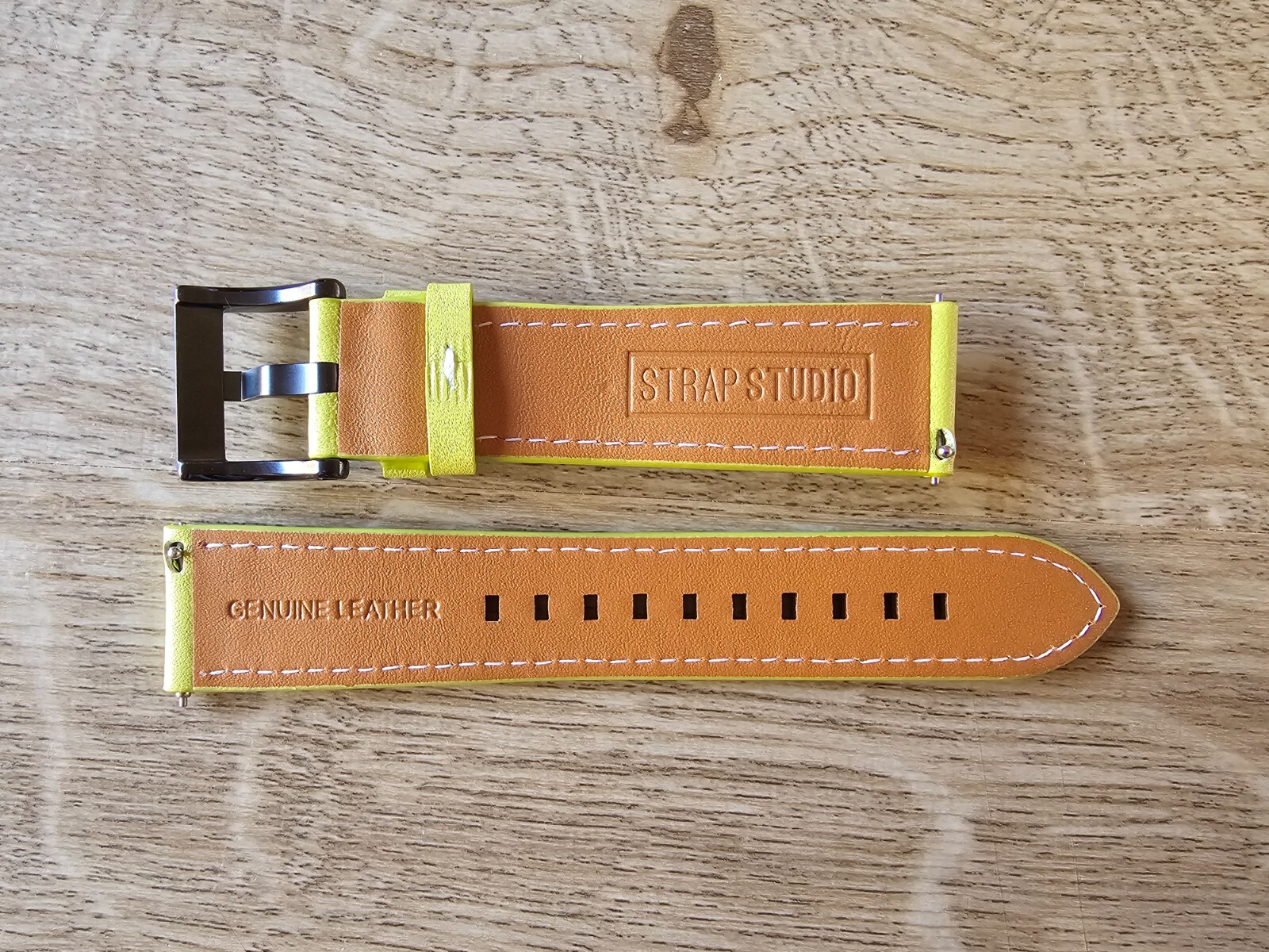BRIGHT GREEN GENUINE LEATHER WATCH STRAP 20MM EASY FIT HIGH QUALITY STEEL BUCKLE
