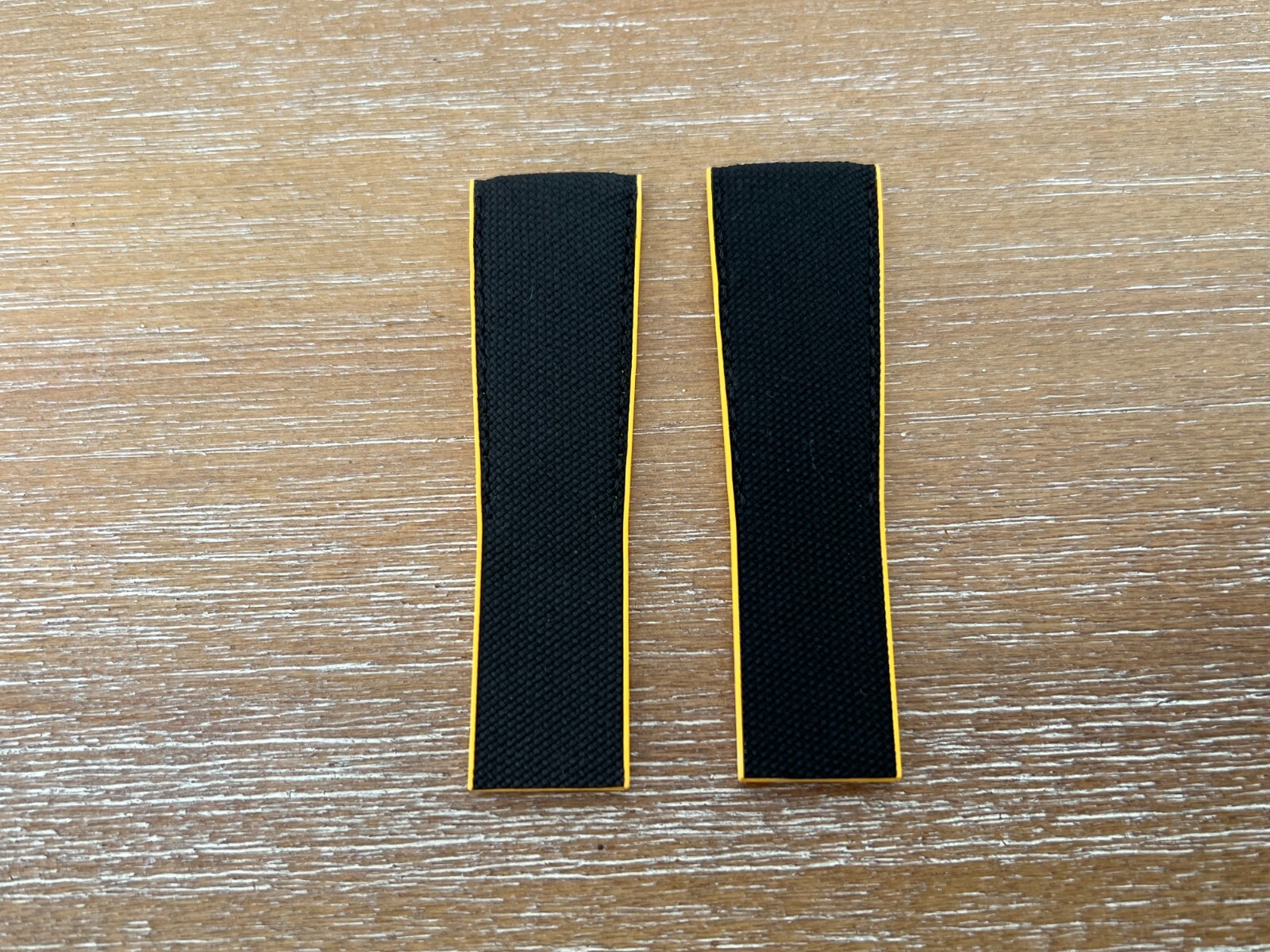 Breitling Hurricane Black Military Canvas Fabric Yellow Rubber Strap 24-20 257S