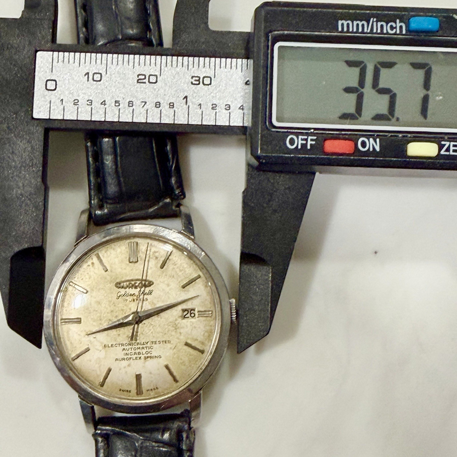 Vintage Aureole Golden Shell Manual Wind Patina Dial Men’s 35mm Watch RUNS!