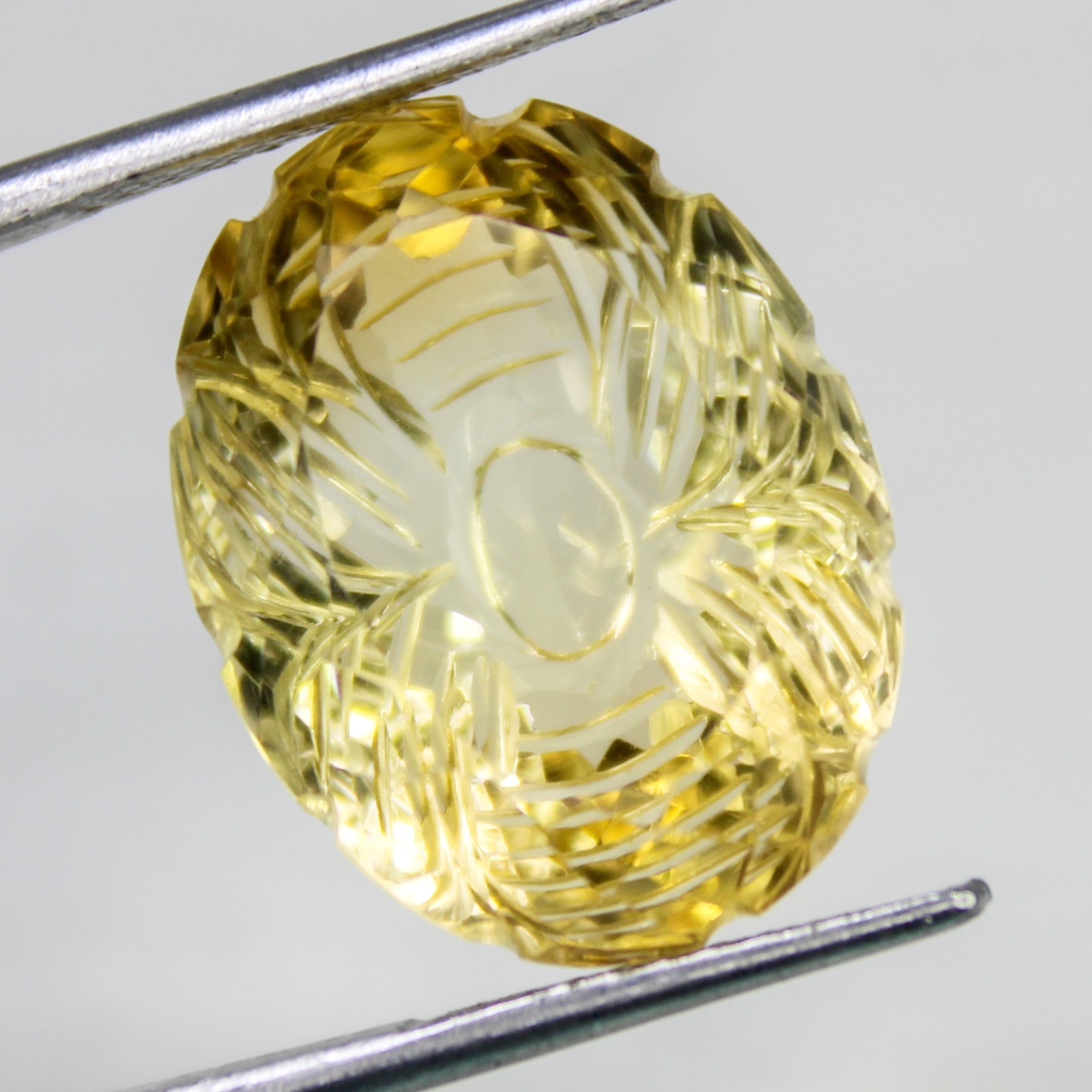 Natural Yellow Citrine Carving In Oval Shape 15.20 Carats 18x14x10 mm Size
