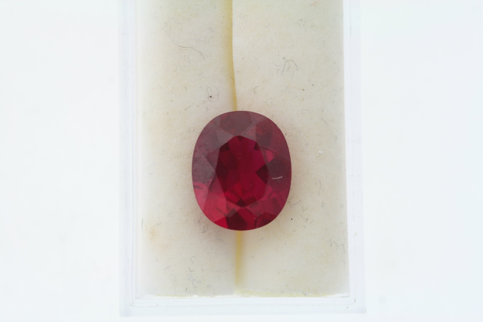 5.33ct Oval Cut Loose Lab Created Ruby 12.0 x 10.0mm