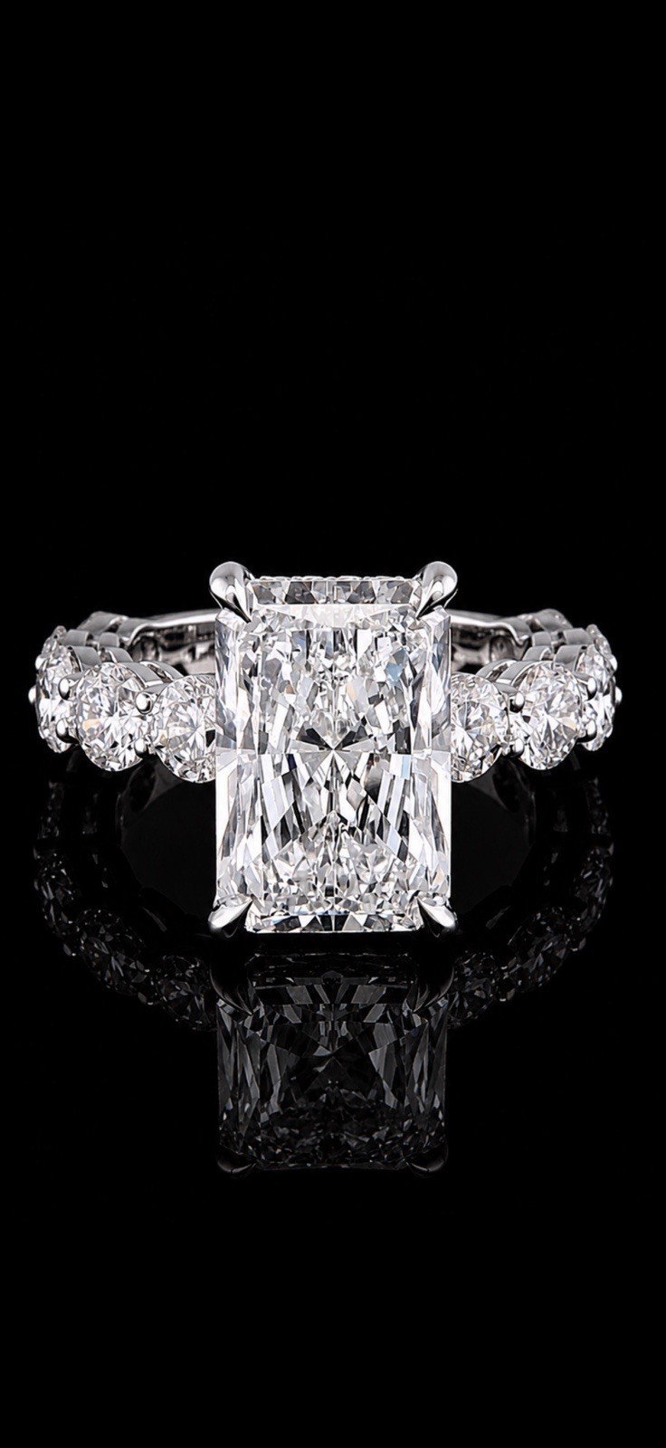 4.06ct Radiant Cut Lab Grown Diamond Engagement Ring
