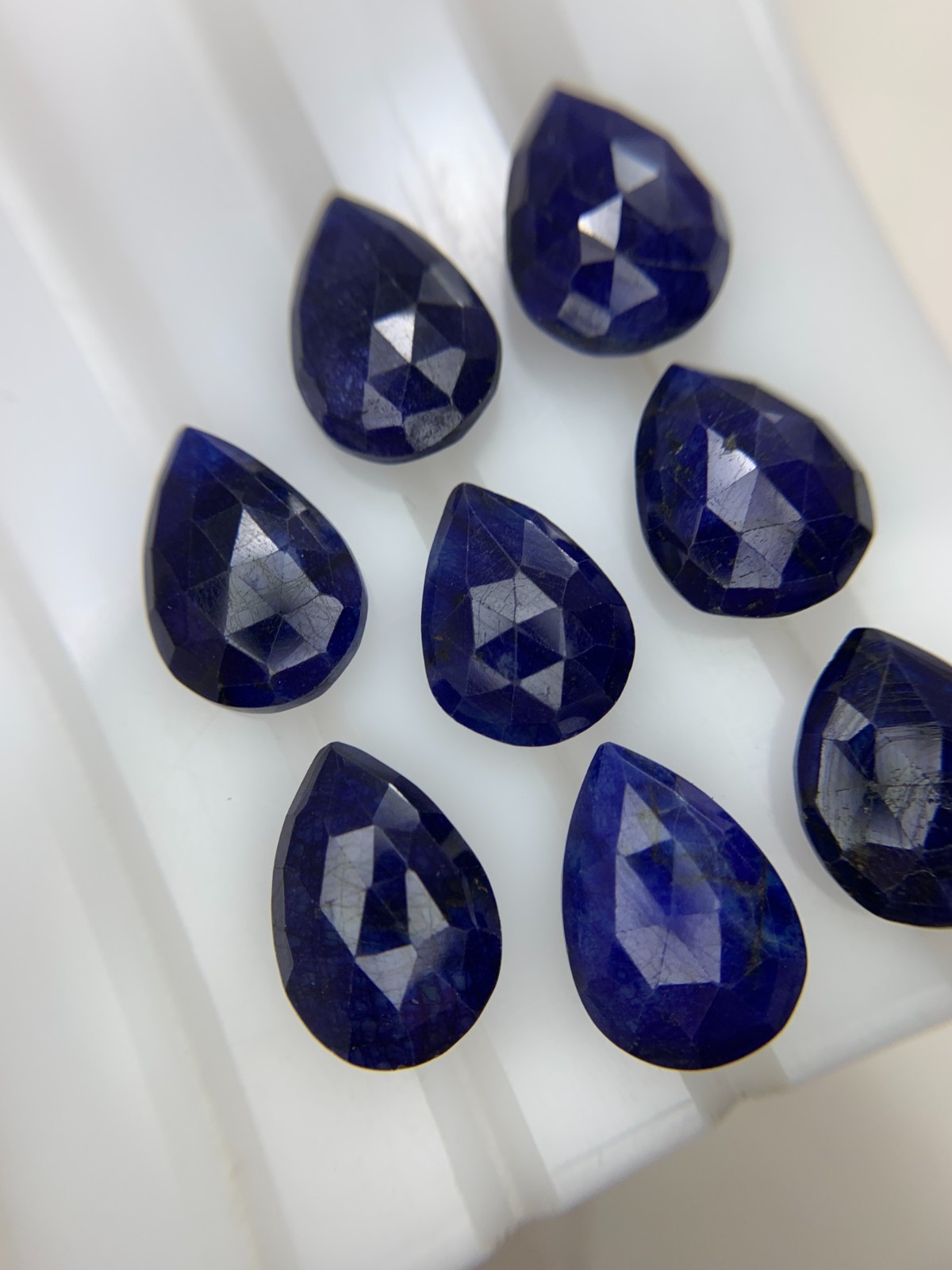 100% Natural Blue Sappahire Pear Cut Loose Gemstone, Weight: 58.05 Carats