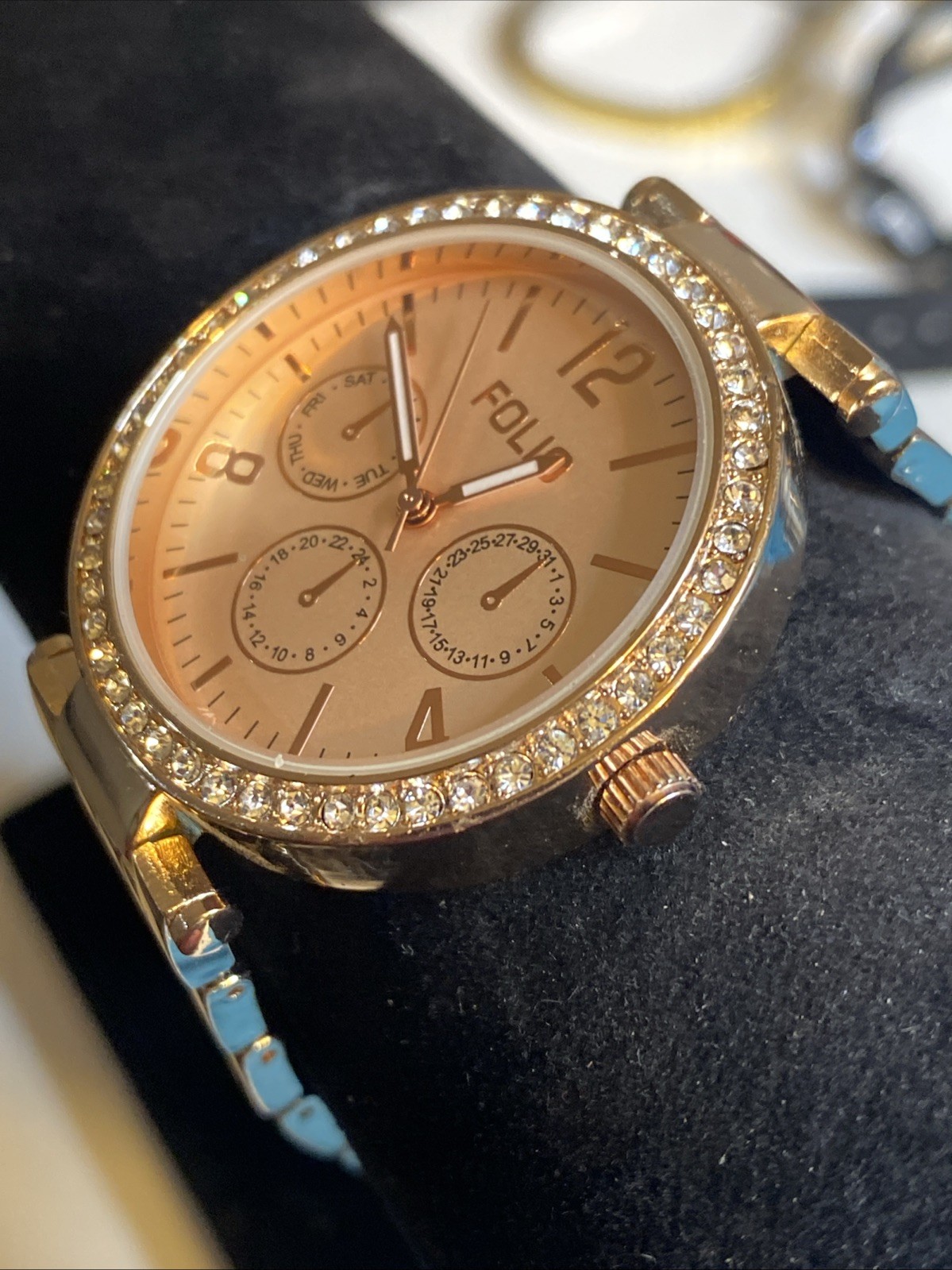 Folio FMD Japan Ladies Crystals New Battery