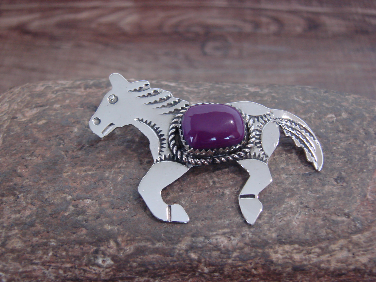 Native American Nickel Silver & Purple Spiny Oyster Horse Pendant – Cleveland