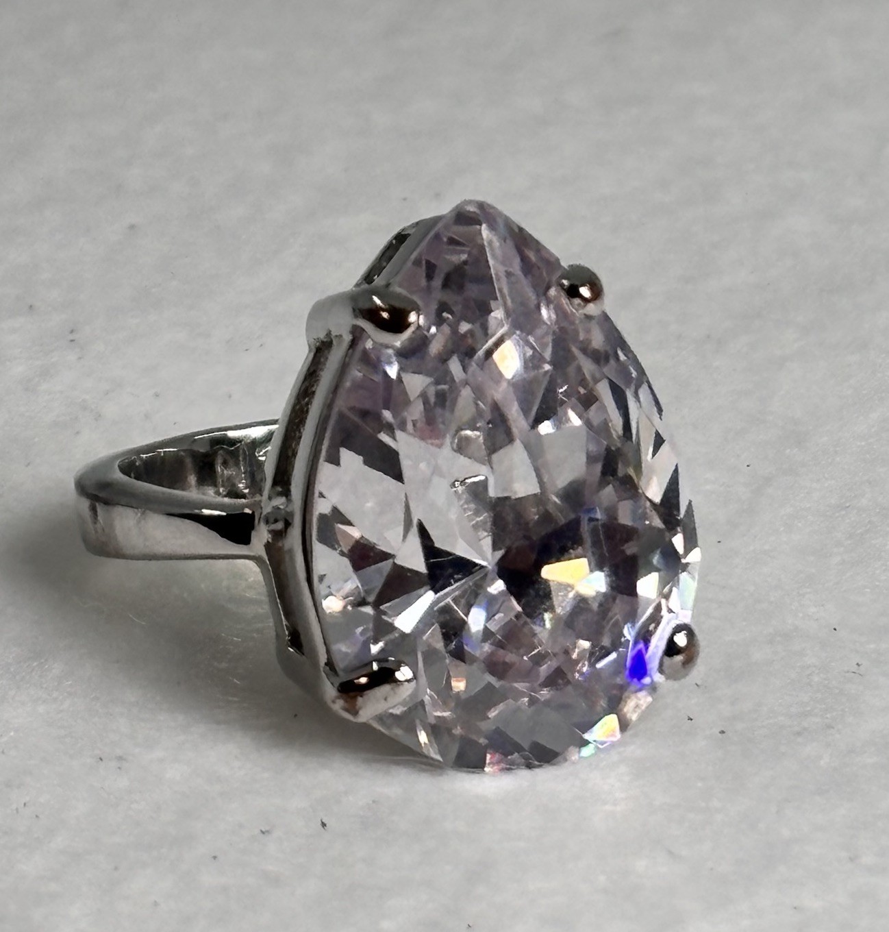 Cocktail Ring Pear Shaped Solitaire Clear Stone Silver Finish Size 9.5 Stone 1”