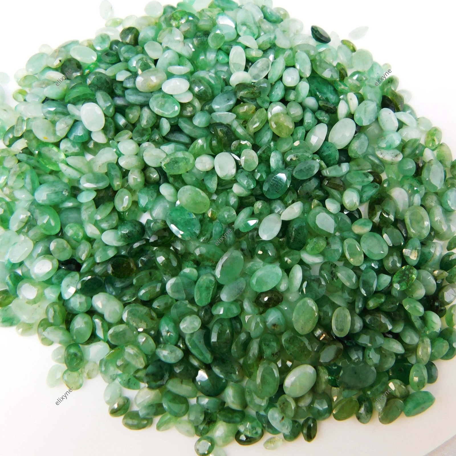 Lot of 126 Pcs 25 Cts Natural Green Emerald Oval Cut Certified Loose Gemstones