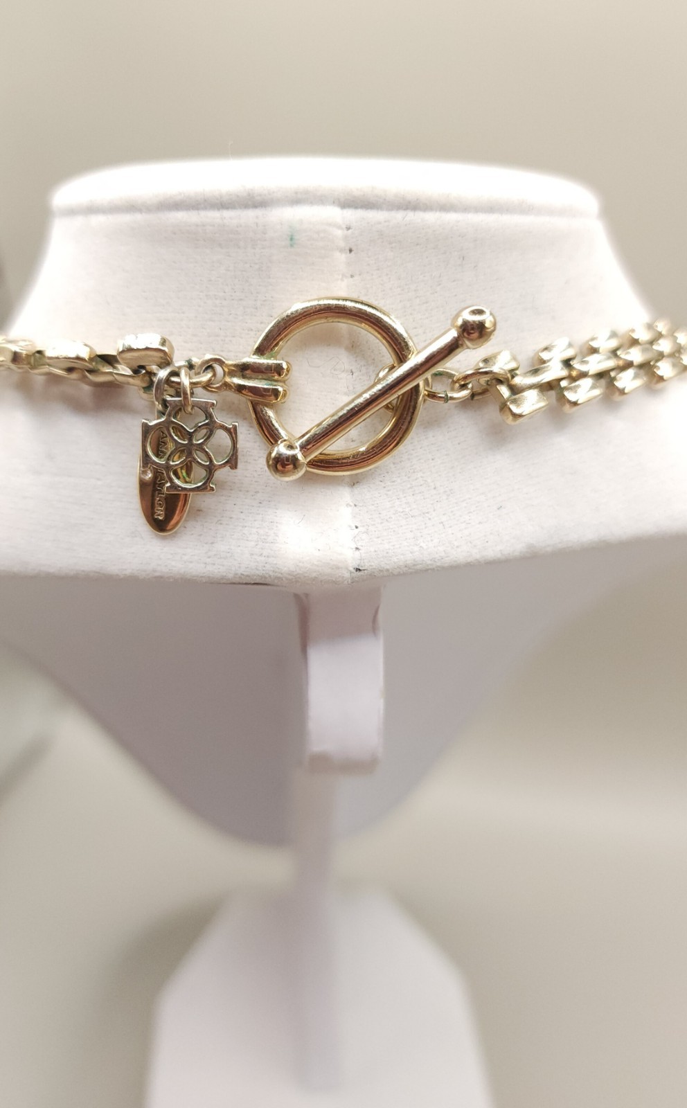 90s Ann Taylor Gold Tone Faux Pearl Rhinestone Statement Toggle Necklace 18 inch