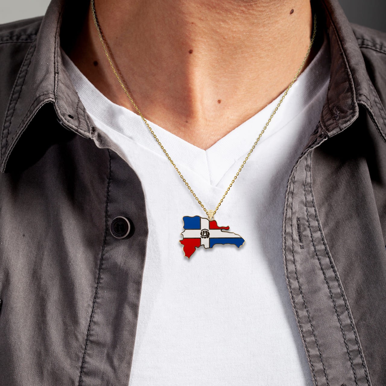 Gold Map of Dominican Republic Country Flag Enamel Pendant Necklace