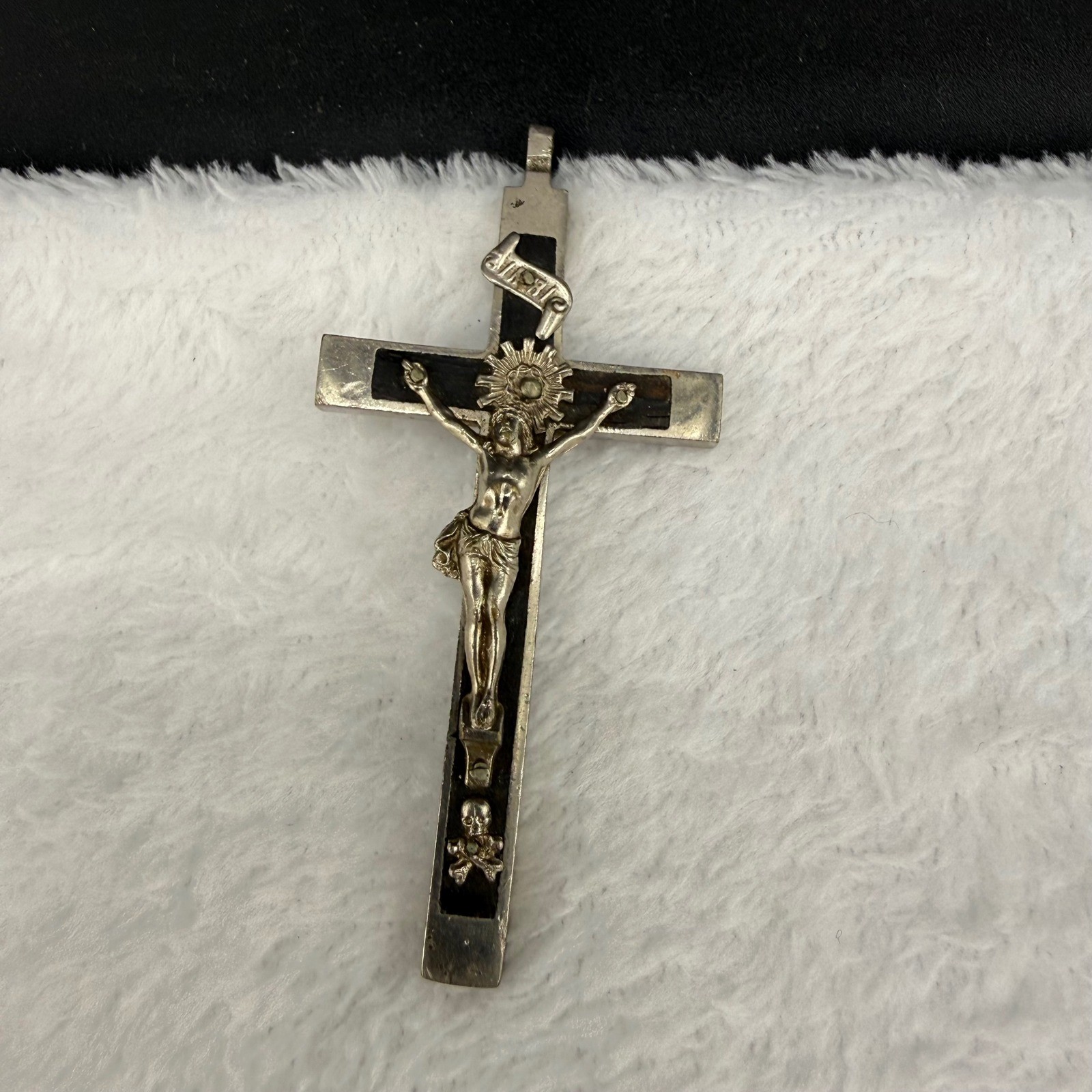 Vintage Real Ebony Wood Crucifix Pendant Silver Tone Memento Mori Skull 3″