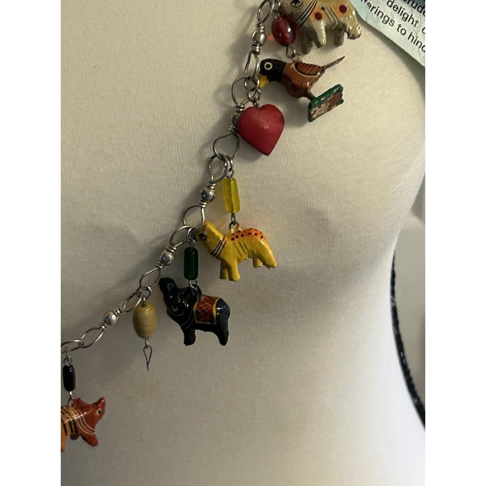 Vintage Tropicana Necklace Silver Wooden Animals Birds Chain Parrot Hearts 14″