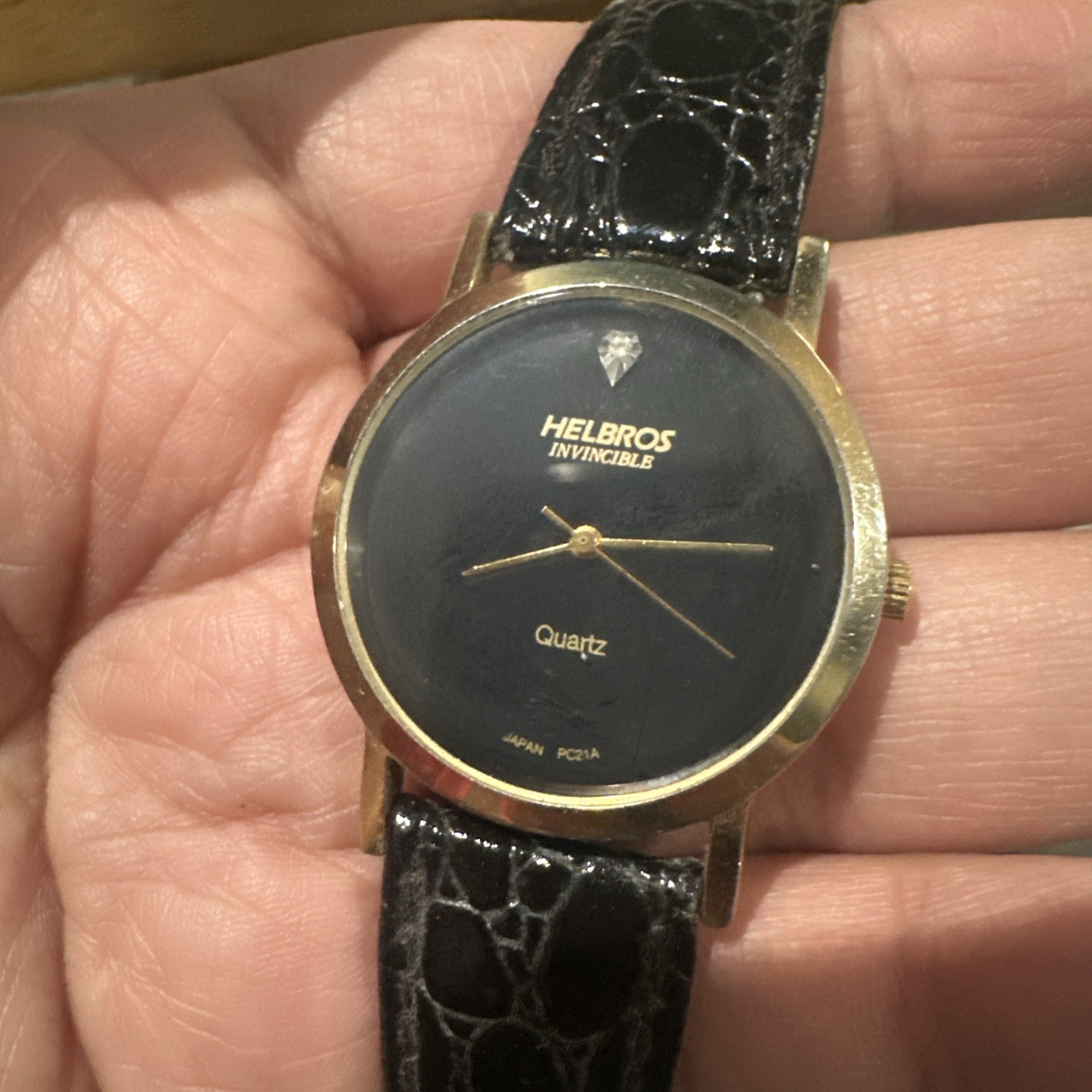 Working Vintage Helbros Invincible Diamond Quartz Mens Black Watch 33mm Fit 7”
