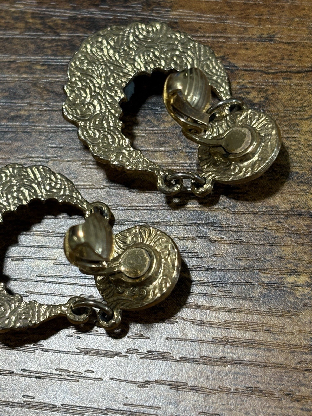 Vintage 1928 style Gold Tone Filigree Crescent Drop porcelain rose Earrings