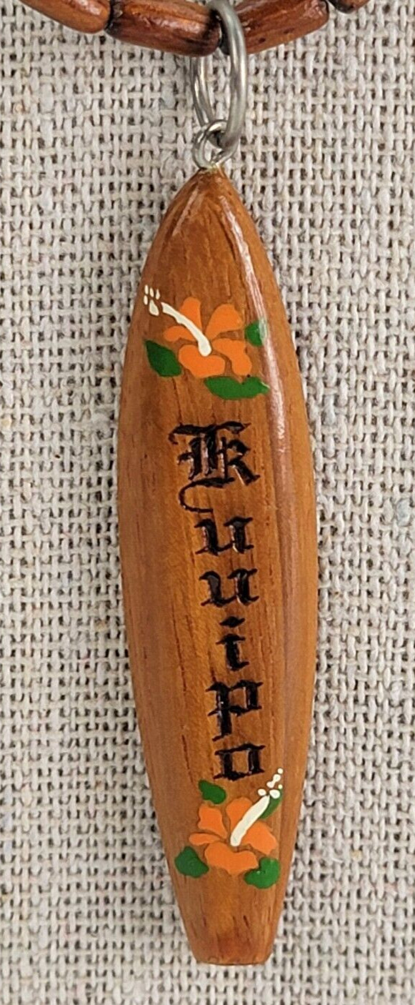 Vintage Hawaiian Ku’uipo Surfboard Pendant Wood Bead Necklace 18.5 In