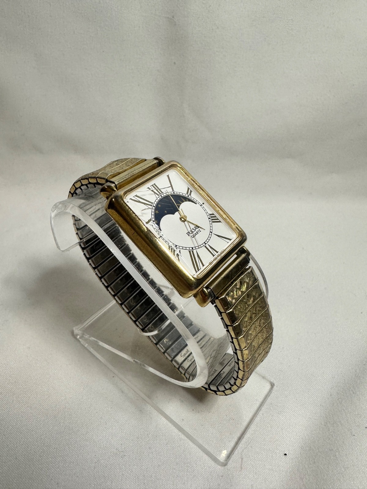 Vintage Pulsar V535-5A00 Moon Phase Gold Tone Tank Style