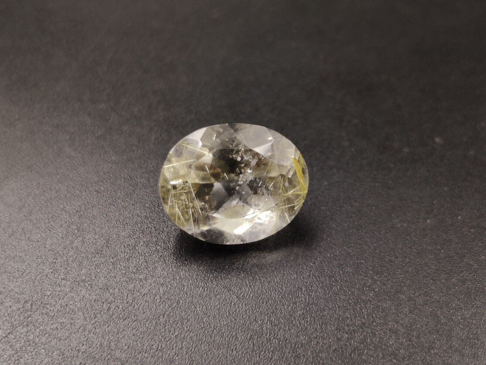 6.9 Ct Natural Rutilated Quartz Gemstone 13.4X10.8X8.2mm Oval Faceted Cut W204