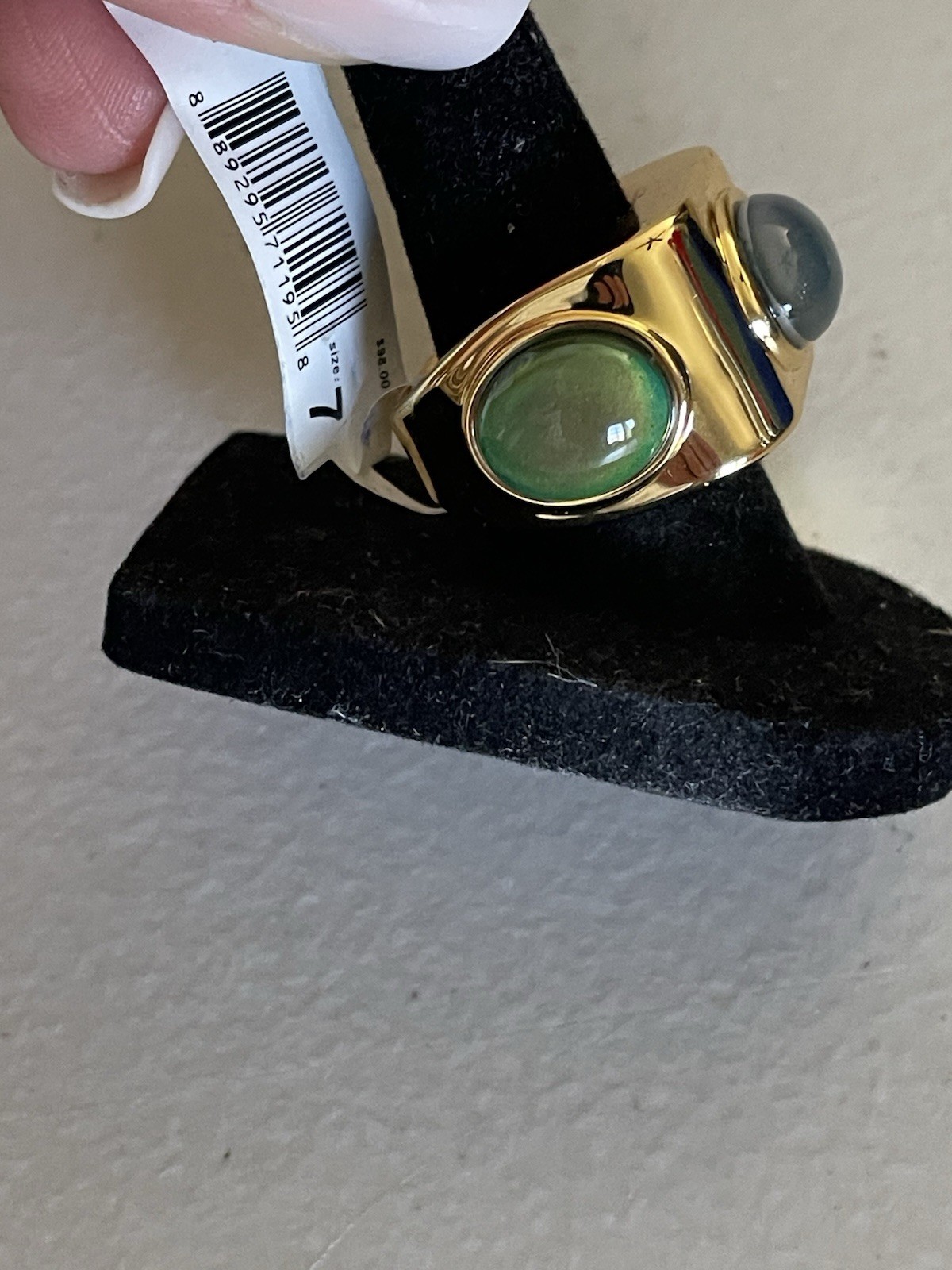KURT GEIGER LONDON GOLD TONE CHUNKY MOOD RING SQUARE UN GREEN/ BLUE 7