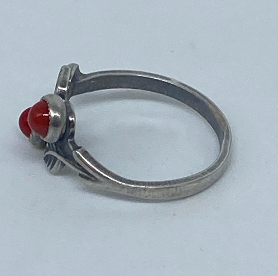 Vintage USSR cupronickel ring. Size 7 . Weight 1.95 g. Women’s jewelry.