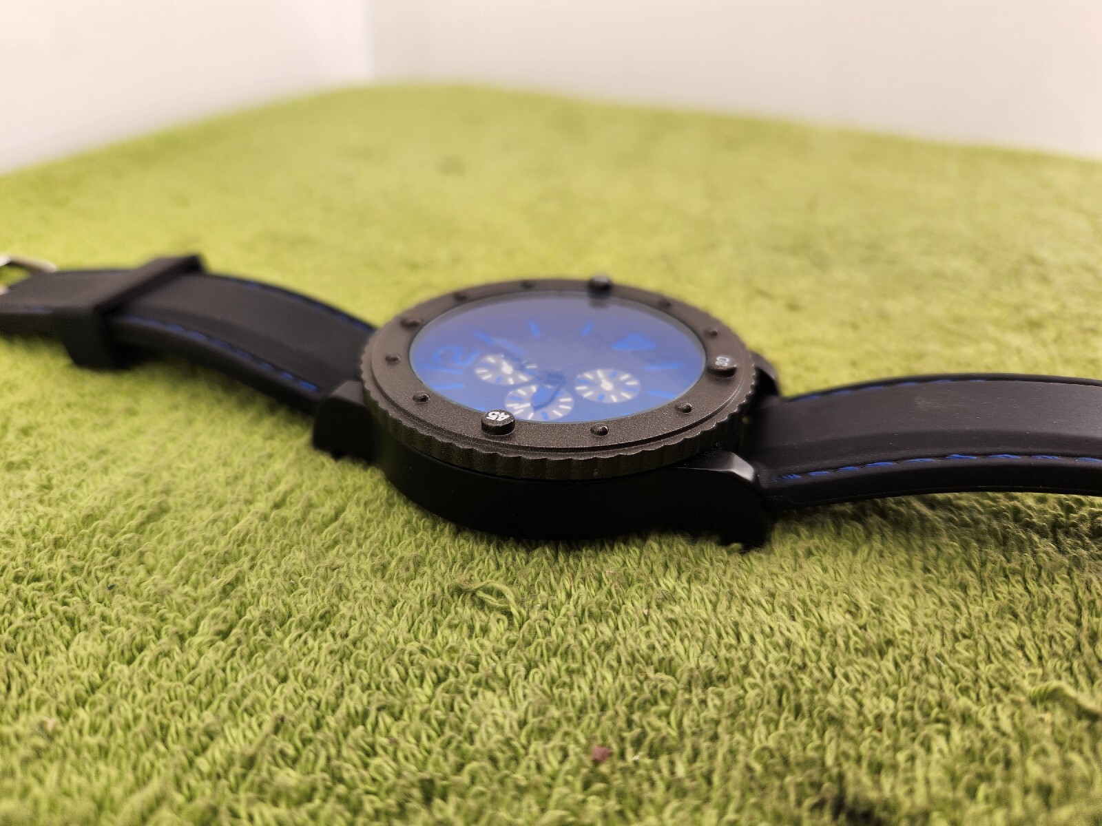 ACCUTIME WATCH CORP PC21J-JAPAN MOVT Carbon BLUE DESIGNER RUBBER BAND