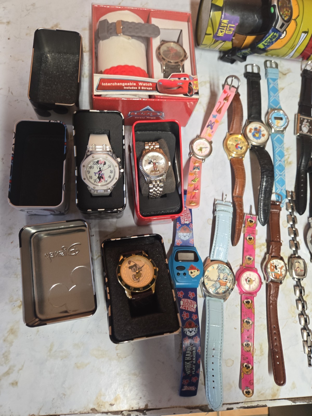 Large Watch Lot Disney Cartoon Looney Tunes Etc 31 Total