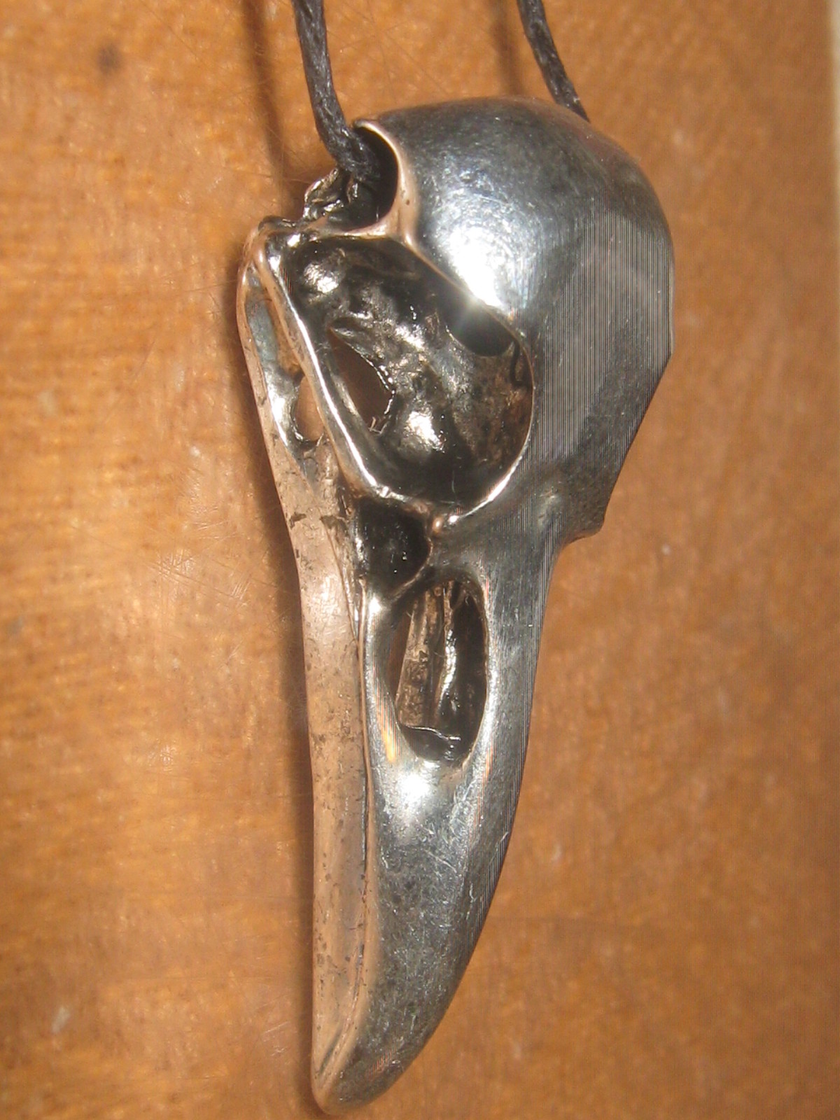 USA 12 Grams 40MM Raven Bird Skull Silver Brass Pendant Charm Corded Necklace