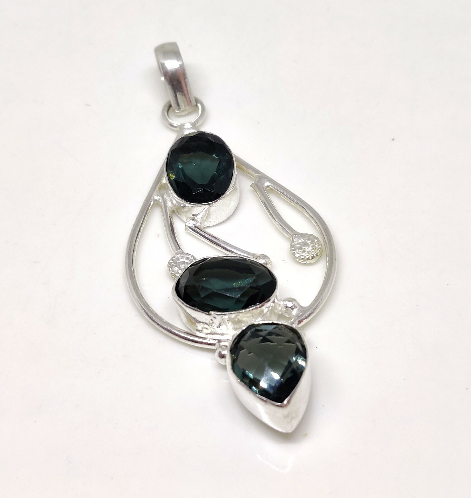 Simulated Iolite Cut Gemstone Fashion Gifted Jewelry Handmade Pendant 2.75″