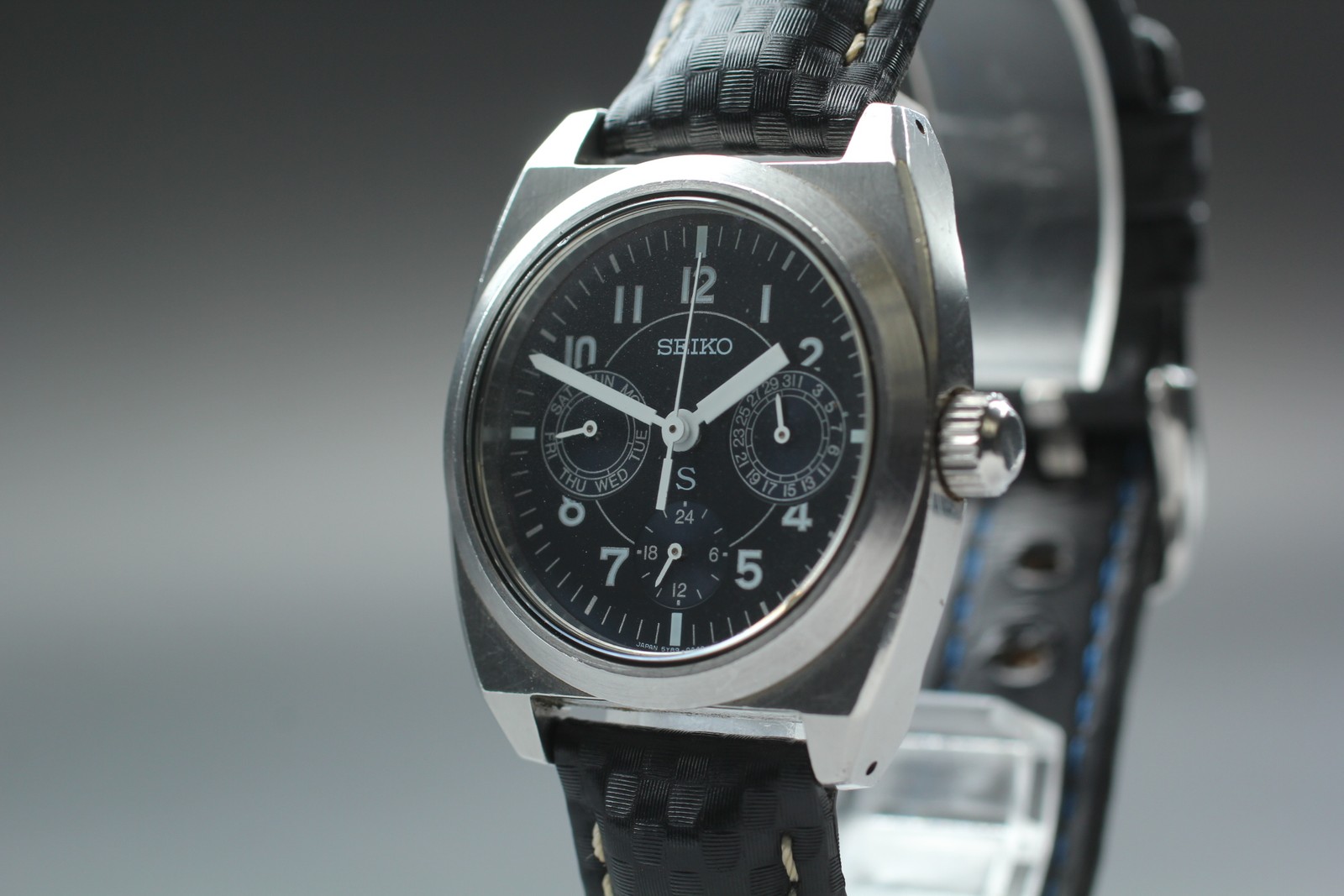 Vintage [Exc+5] Seiko SUS 5Y89-0A50 Blue Dial Quartz Men’s Watch From JAPAN