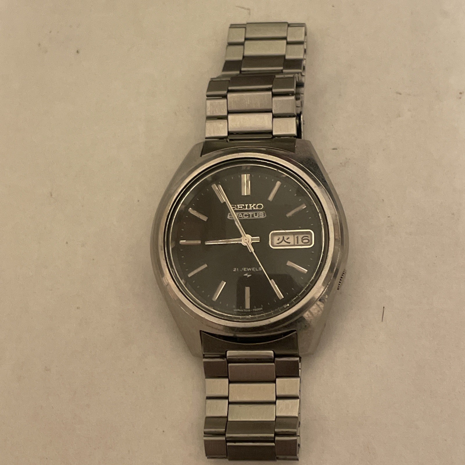 Seiko 5 Actus Watch Men 38mm Black Dial Silver Tone Daydate 7019-7060 Runs VTG
