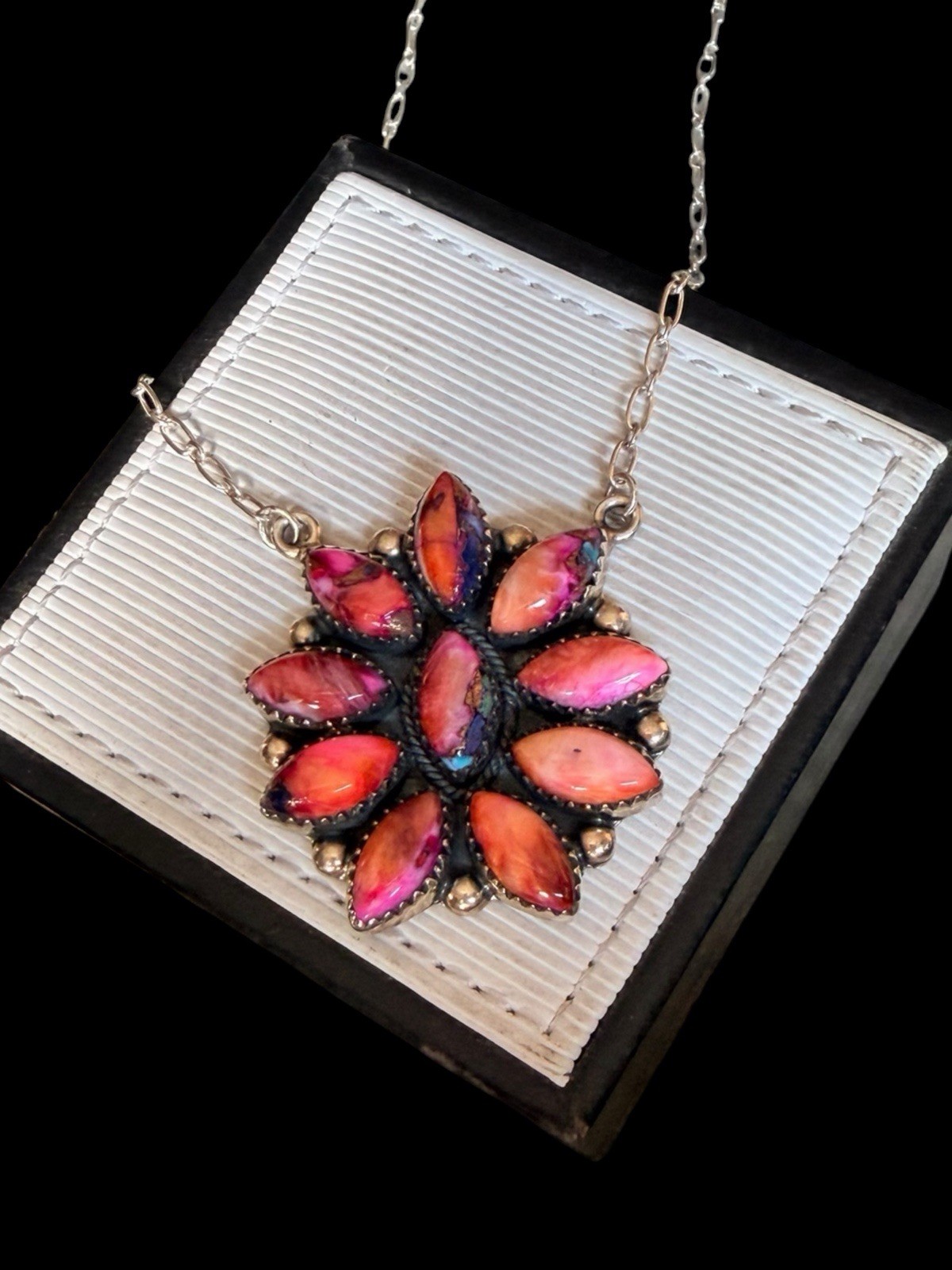 BEAUTIFUL SOUTHWEST STERLING SILVER DAHLIA ROSE TURQUOISE STONE FLOWER NECKLACE