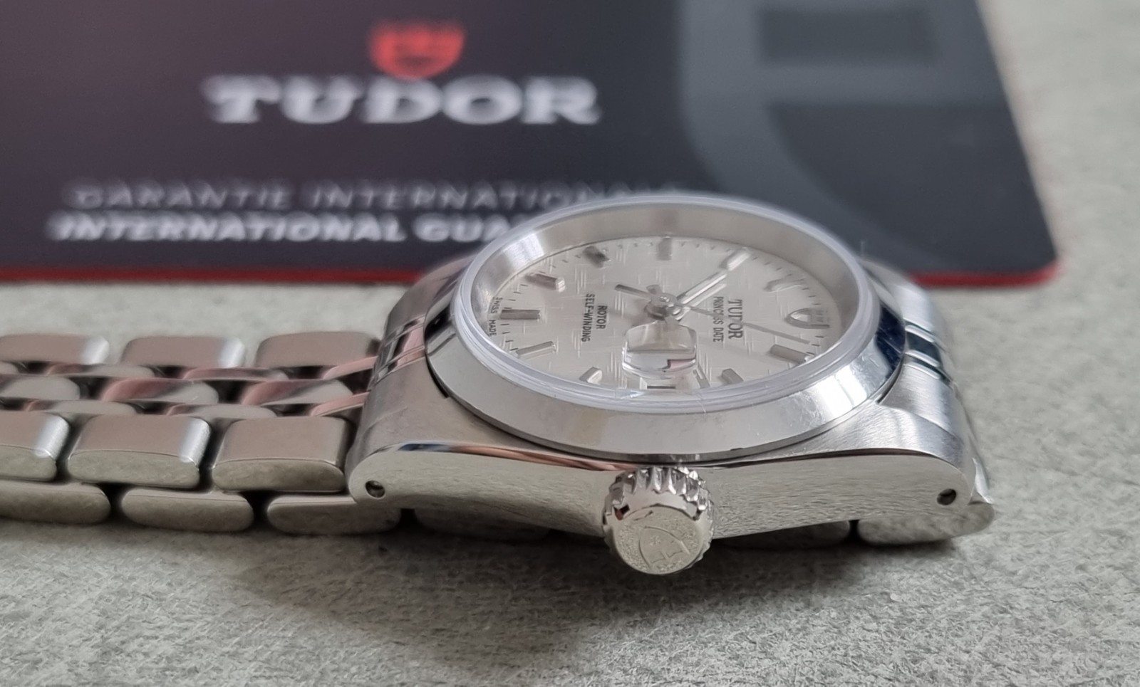 Tudor Princess Oysterdate 92400mm 25 Silver Linen Dial New Box And Card 12-2022