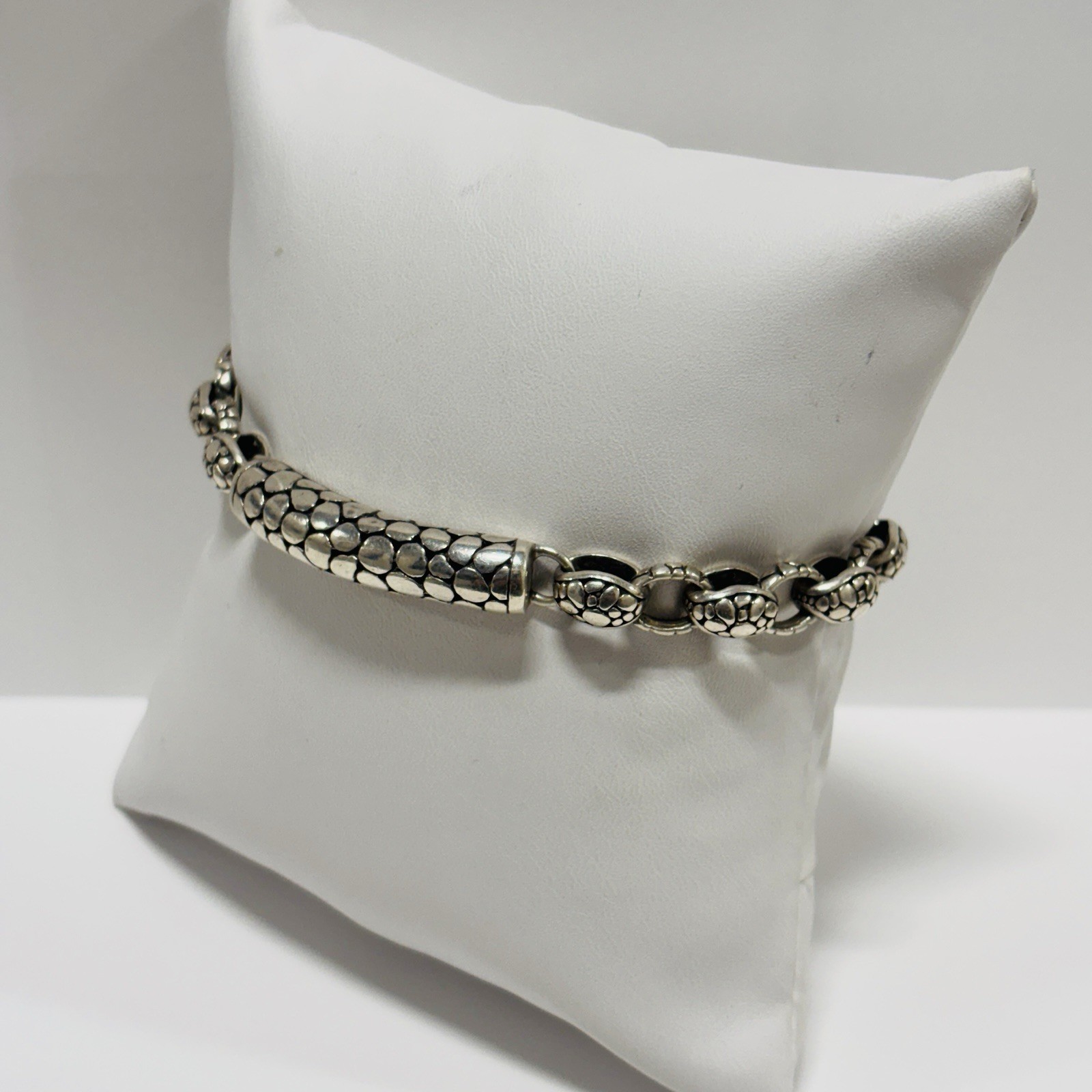 Sarda Sterling 925 Silver Pebble Accent Bracelet 8 in- .79