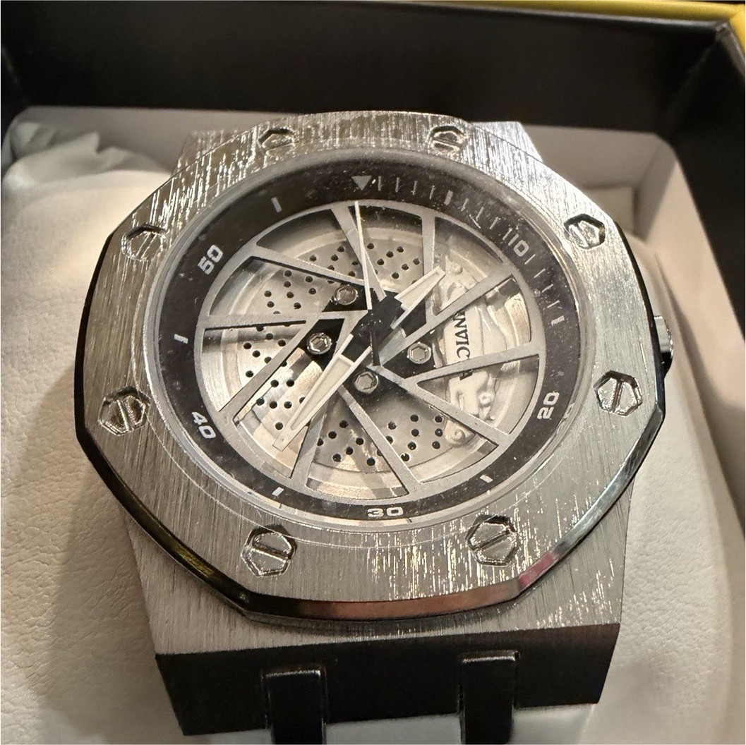 Invicta Racing / RIM Wristwatch Octagon Brushed Silver Case / White rubber band