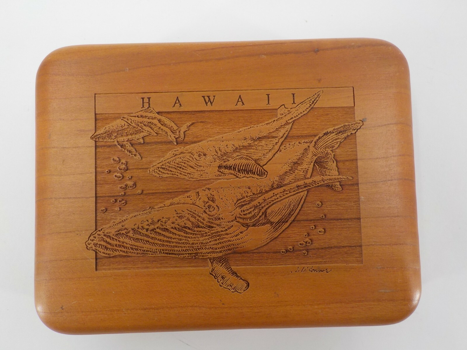 HAWAII WOODEN 4X5 CHERRY JEWELRY BOX W J. O’ CONNER CARVED WHALES FOAM PADDING