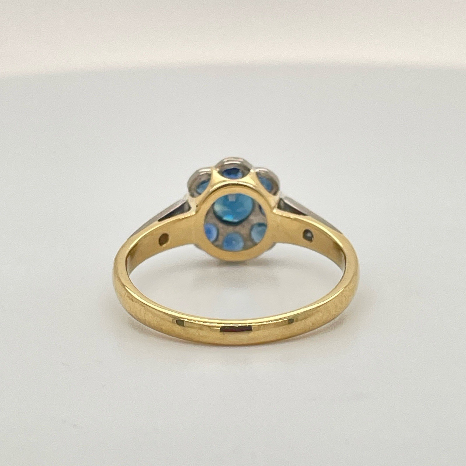 Vintage 18k Yellow & White Gold Sapphire Floral Diamond Ring Size 4 3/4 – 2.4 Gr