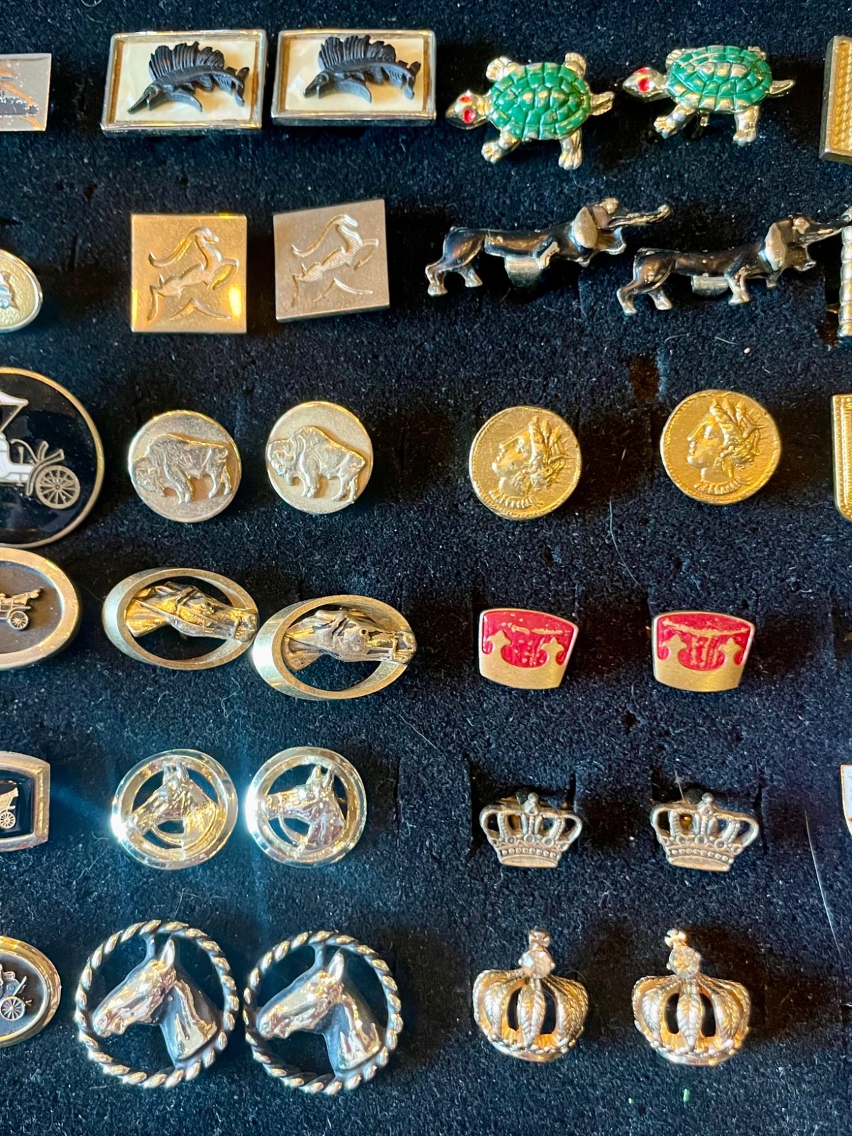 Lot 28 Cufflink Pairs Travel Transport Animals Crown Crest Guns Mid Century Mod