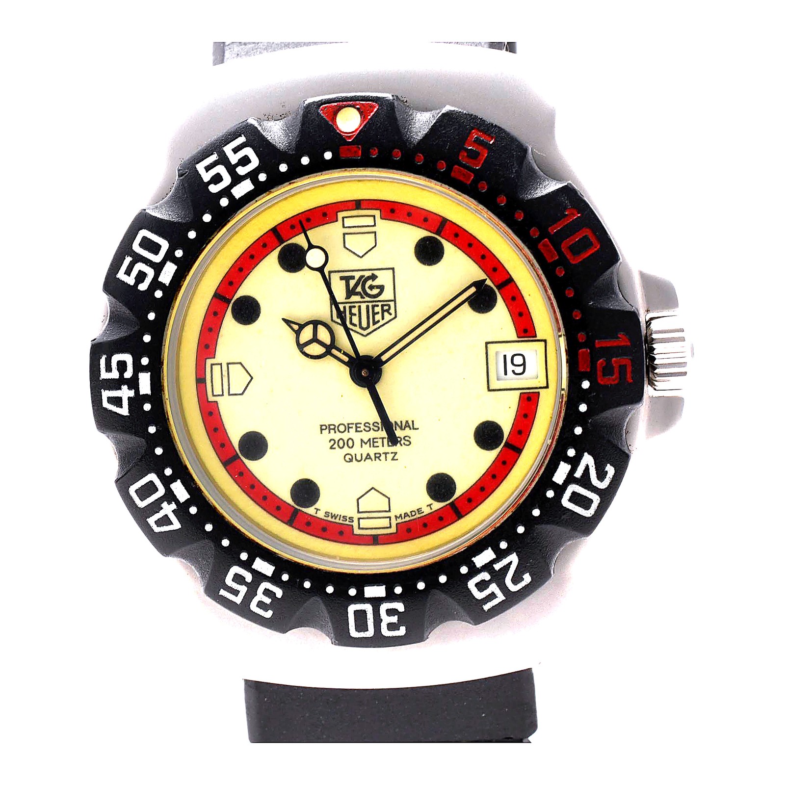 TAG Heuer Formula 1 WA1211 Quartz Diver 200m Cream Dial Black Rubber Strap Date