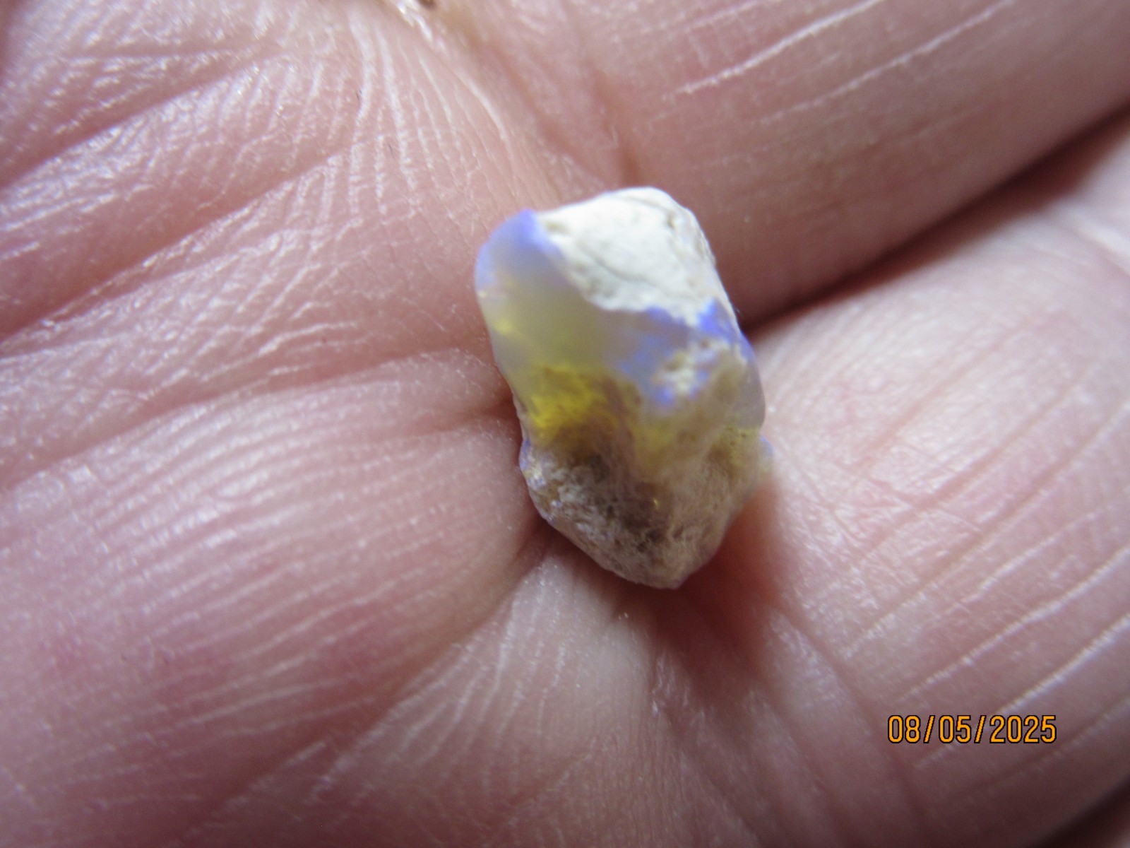 2 Pieces Australian Lightning Ridge Opal 7/16″ Rough Collectible TPALROR-1
