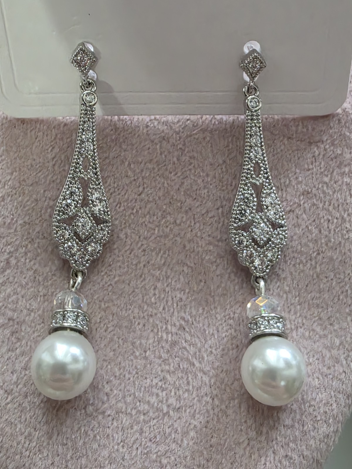 Sparkle In Zirconia Earrings Great Design Feminine 1.75″ Long Casual/Formal New