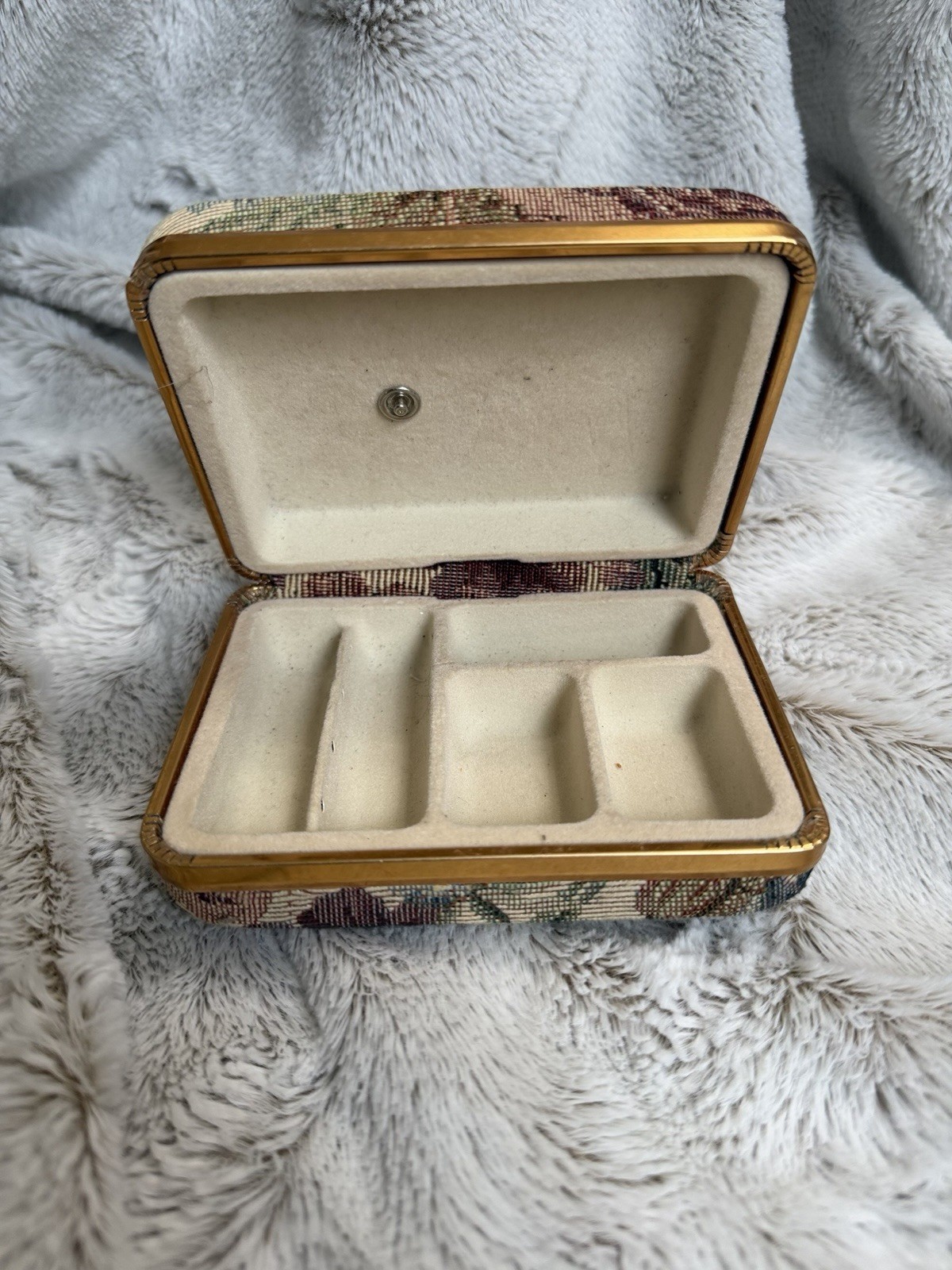 Floral Tapestry Jewelry Box Velvet Lined Compartments 4.75×3.75in Fabric Metal